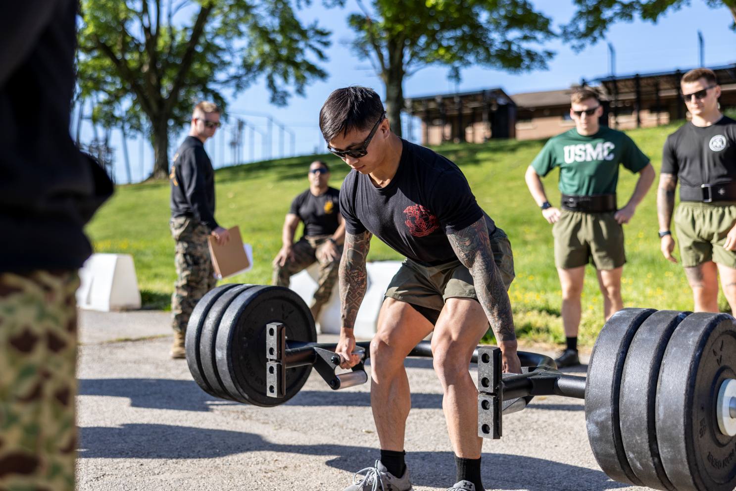 Marines lifting weights